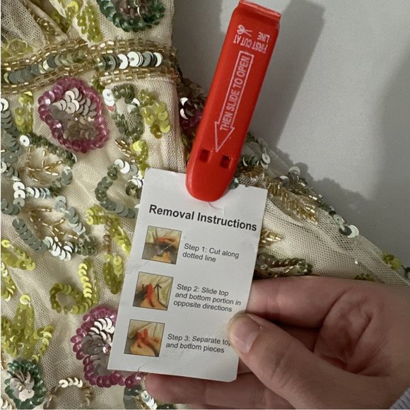 NWT $698 Mac Duggal [ 4 ] Long Sleeve Floral Embellished Gown in Nude Mult #Q633 - Picture 4 of 15